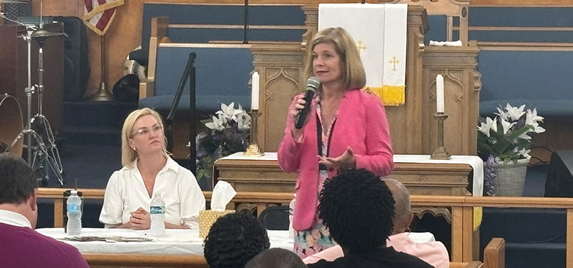 Rosenwald Hosts Community Meeting