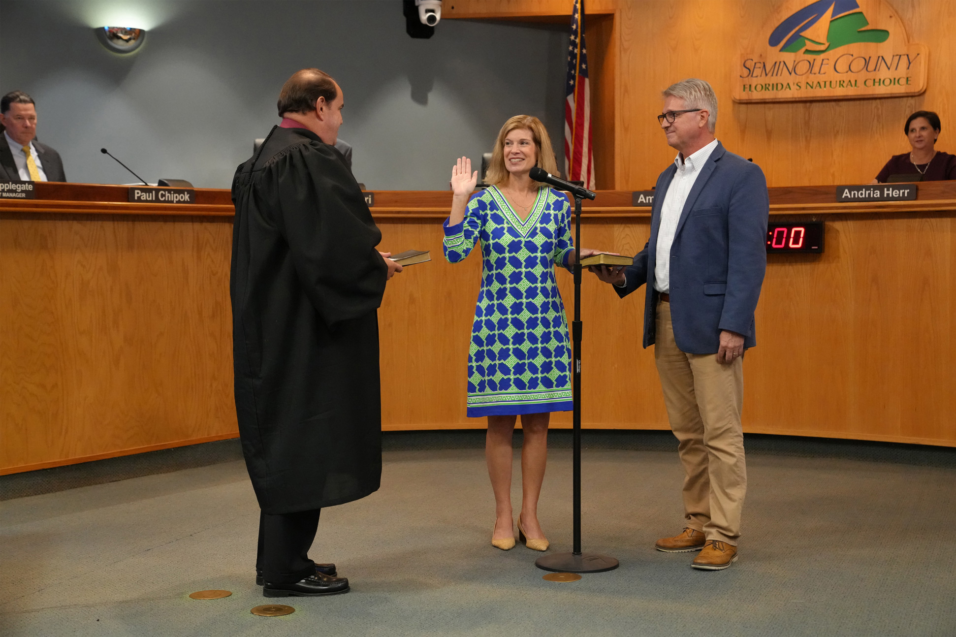 2022-BCC-Swearing-In-Ceremony-Lockhart-Thumbnail